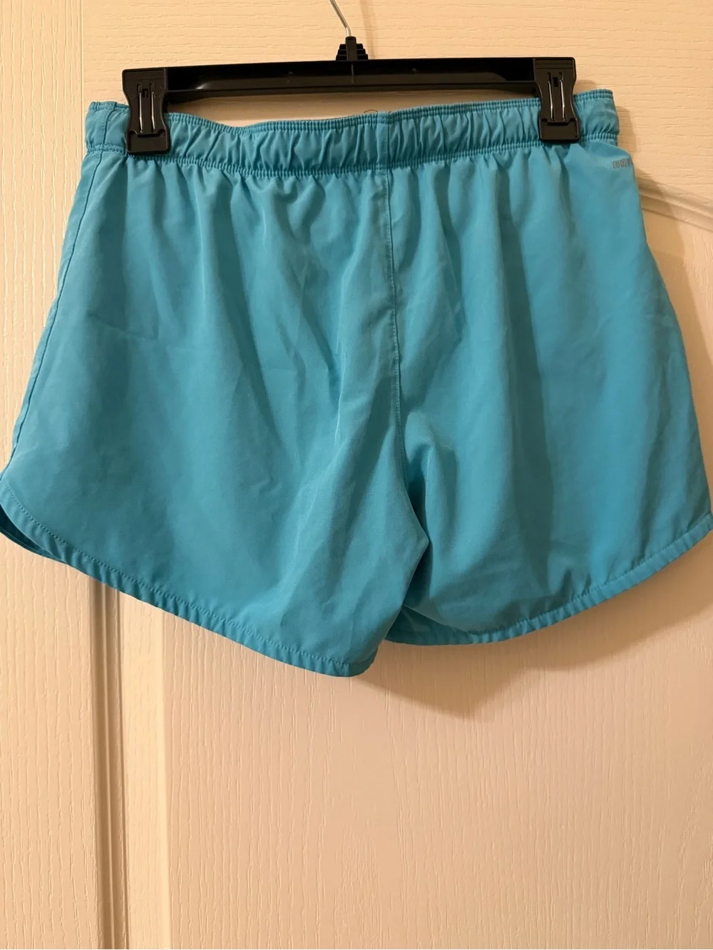Nike Women's Teal Athletic Shorts with Black Drawstring Inside and Compression